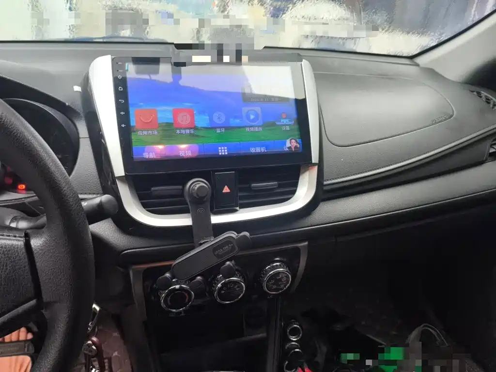 Toyota Vios — миниатюра 9