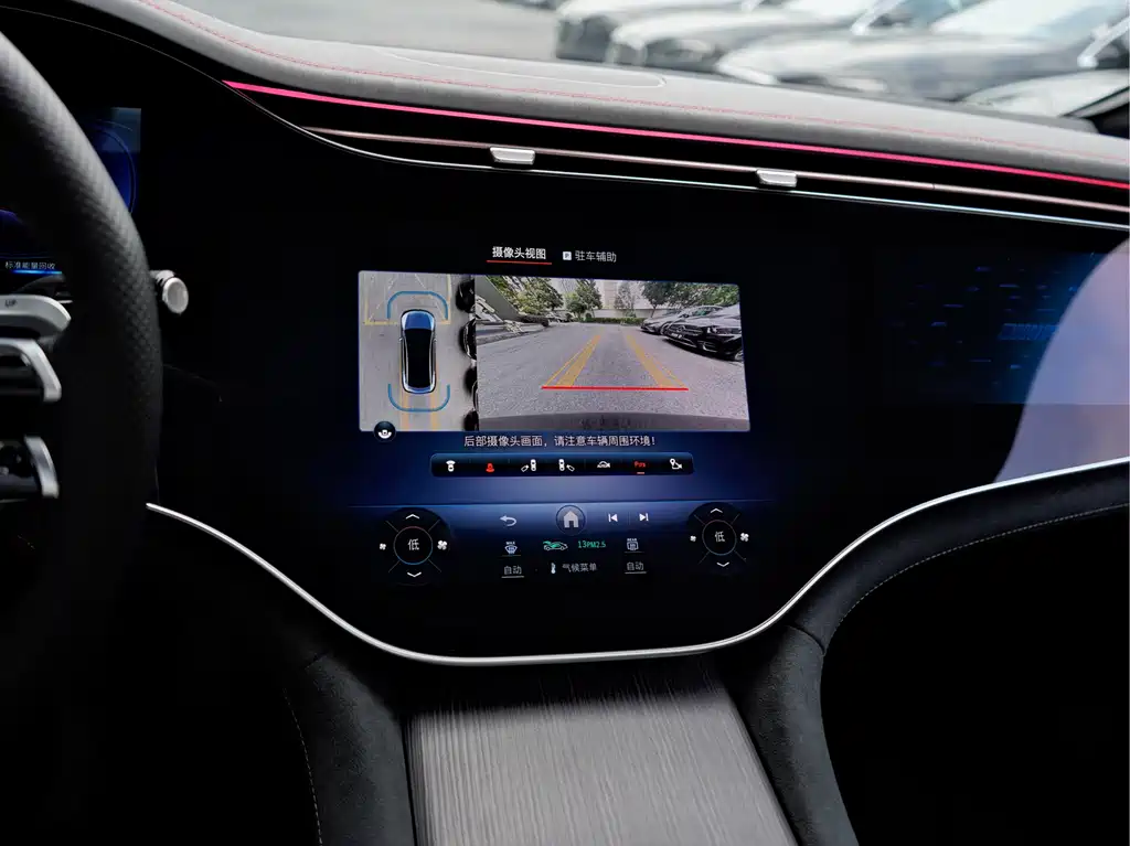 MERCEDES-BENZ EQE AMG