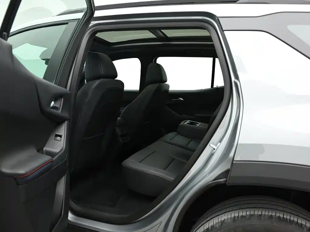 Chevrolet Plus — миниатюра 13
