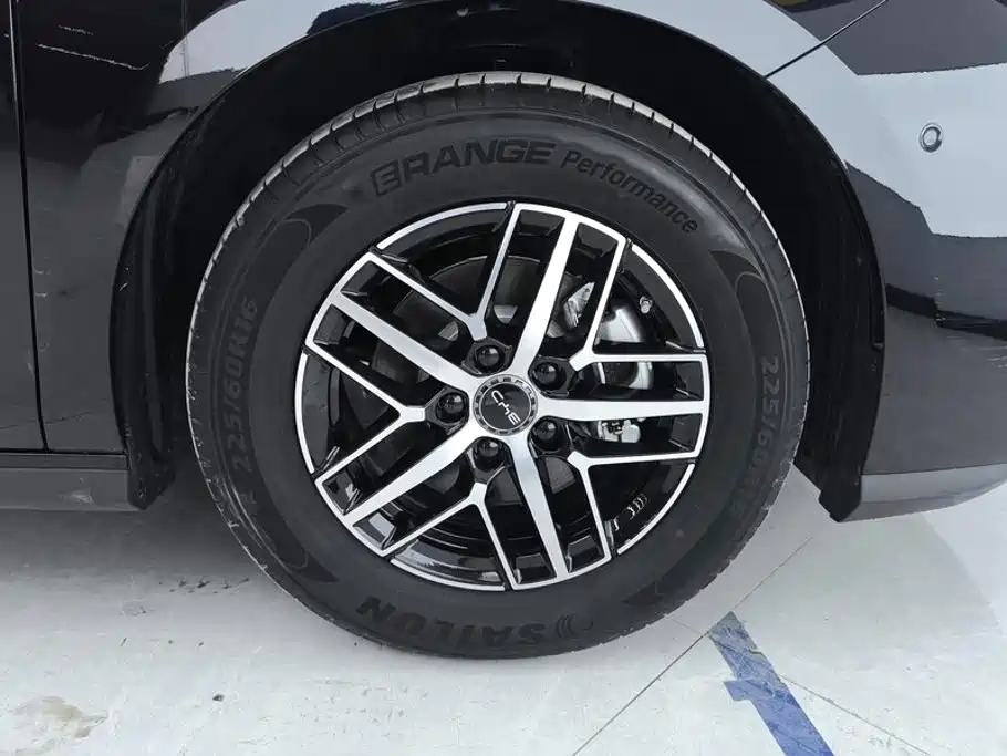 BYD Seal 05 DM-i — миниатюра 6
