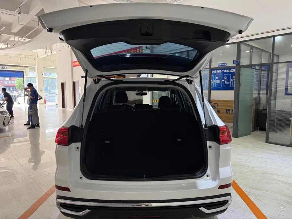 Haval M6 — миниатюра 8