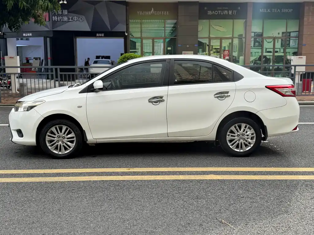 Toyota Vios — миниатюра 6