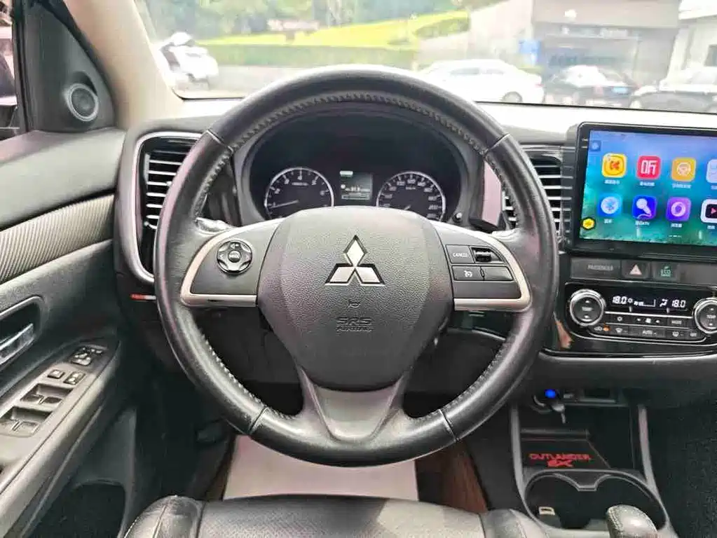 Mitsubishi Outlander (Import) — миниатюра 19
