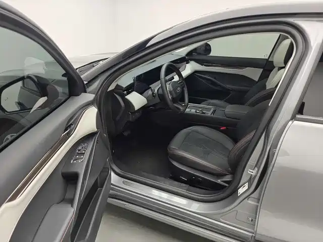 Ford Mondeo — миниатюра 5
