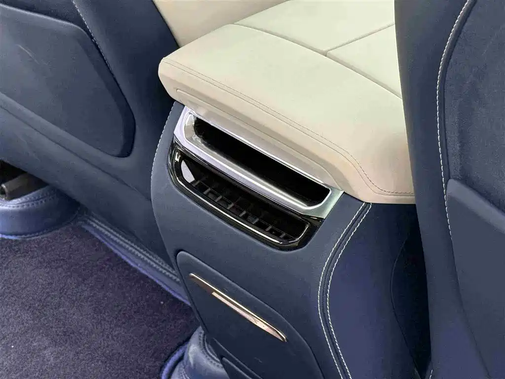 ZEEKR EXTREME KRYPTON 009