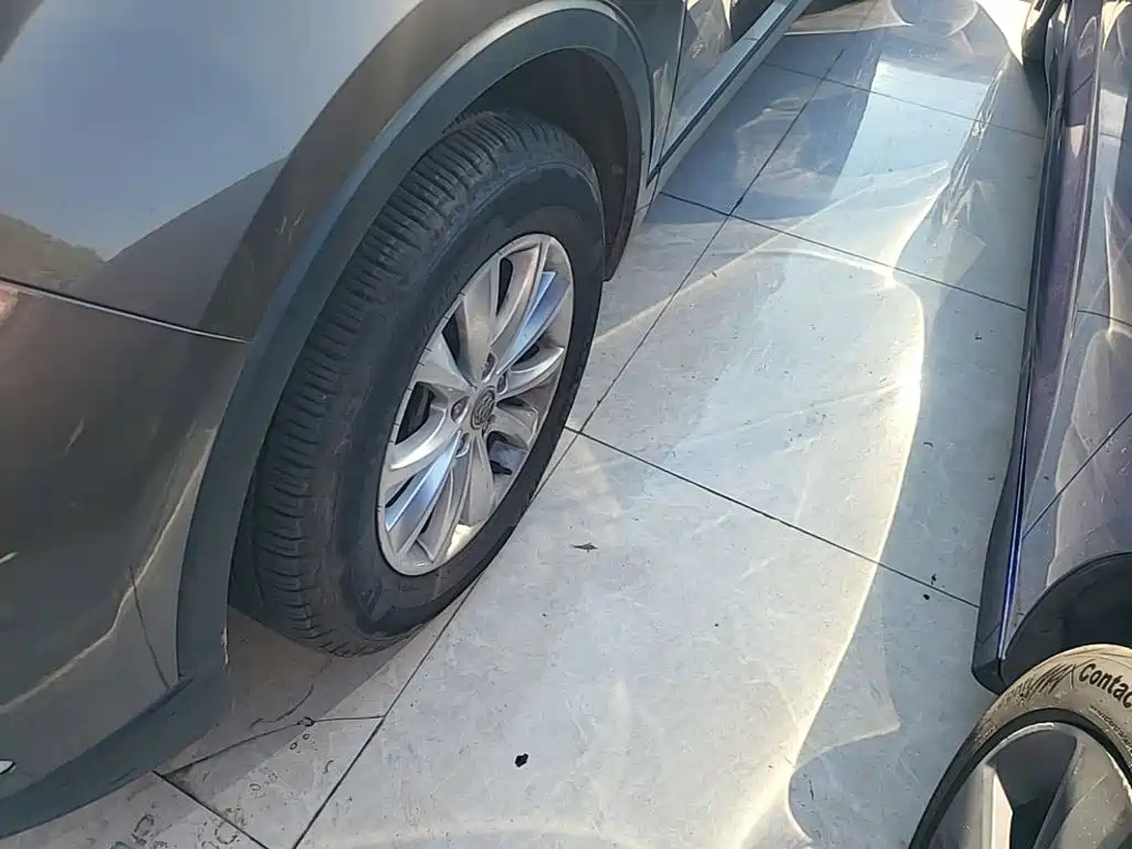 Buick Envision Plus — миниатюра 23