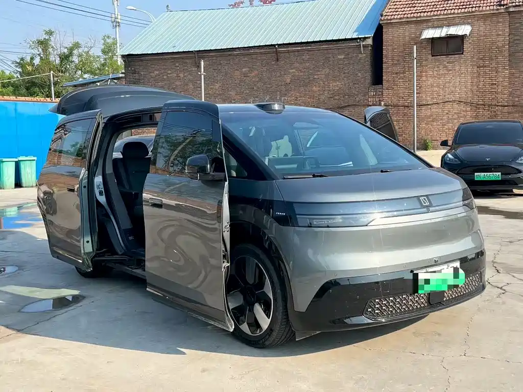Zeekr Mix 2025 Smart Drive