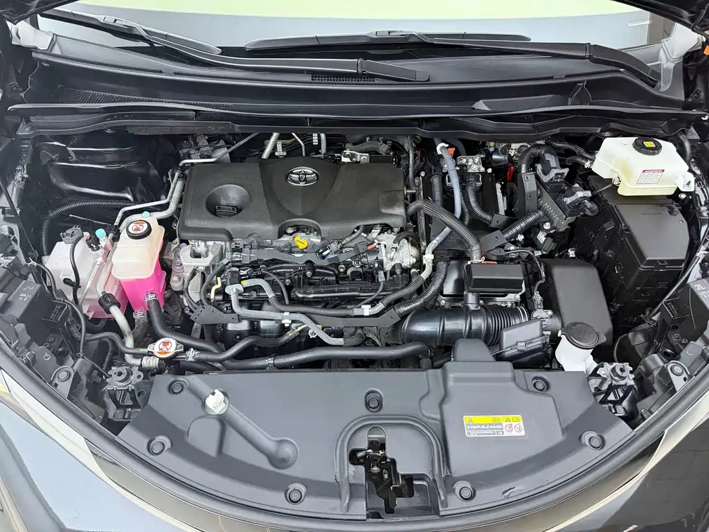 Toyota Granvia — миниатюра 7