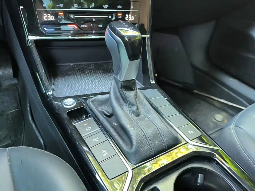 Volkswagen Passat — миниатюра 14