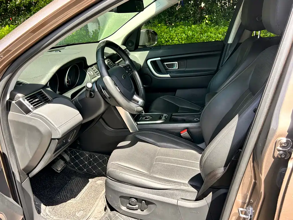 Land Rover Discovery Sport 2016 2.0T SE