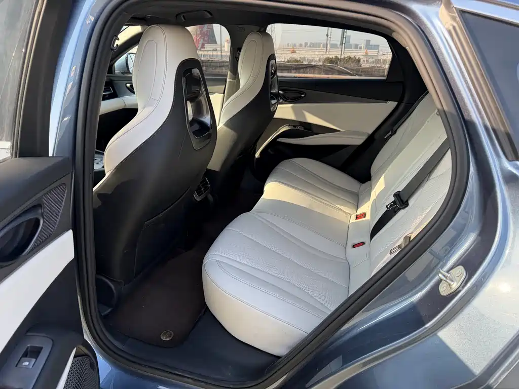 BYD SEAL 06 NEW ENERGY