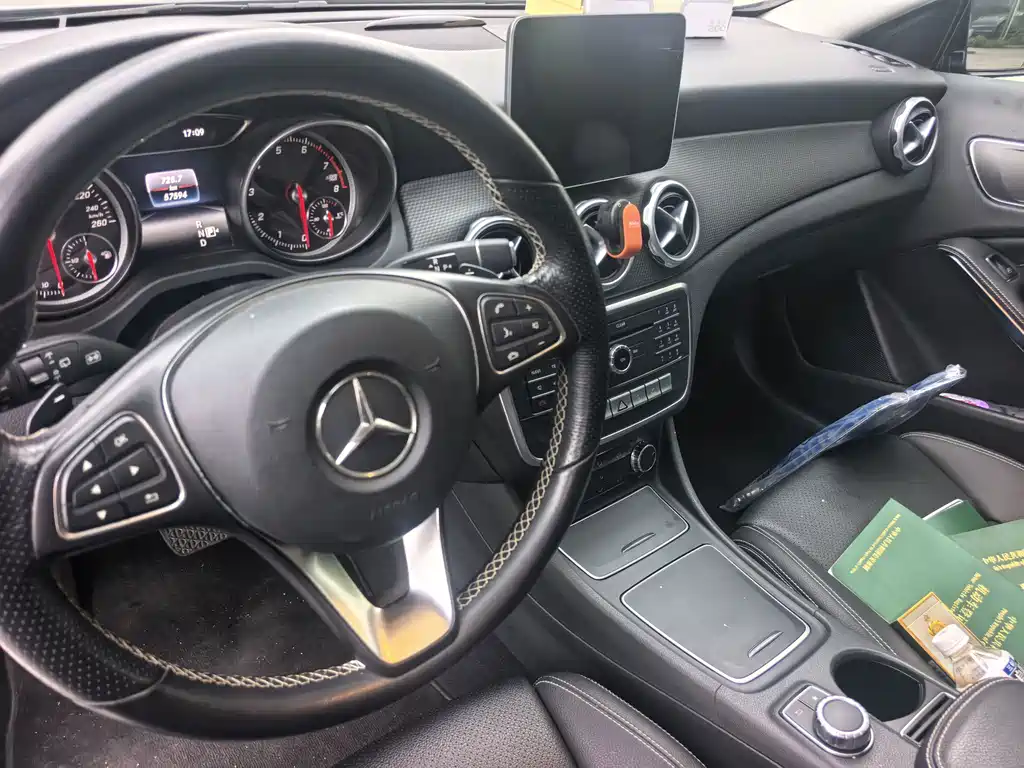 Mercedes-Benz GLA — миниатюра 15