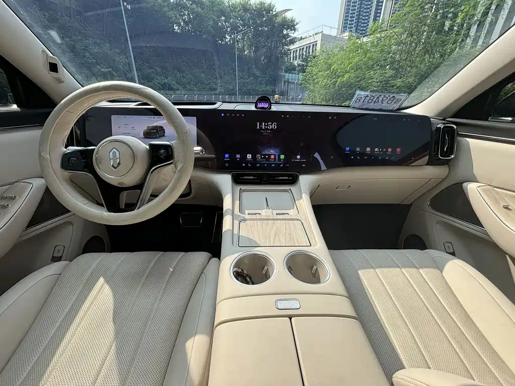 AITO AITO M8 — миниатюра 8