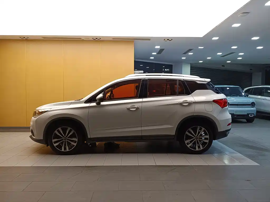 GAC Motor GS4 Hybrid — миниатюра 6