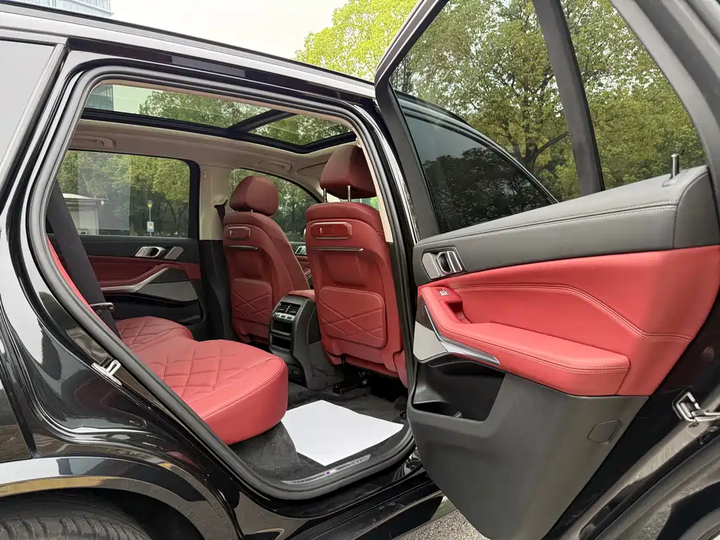 BMW X5 — миниатюра 24