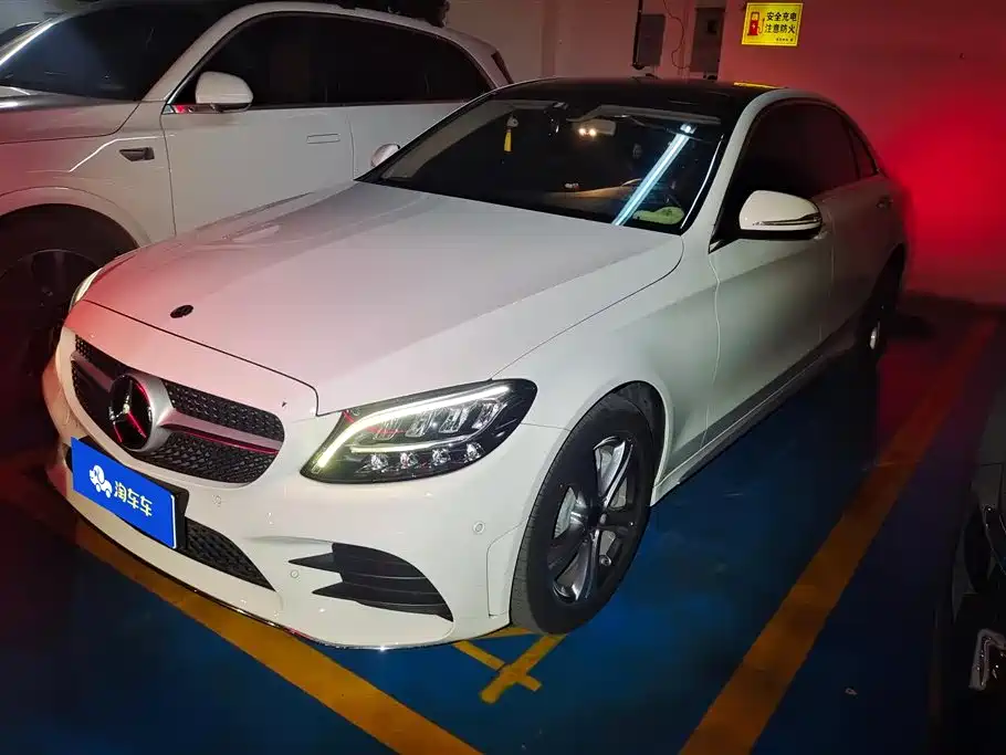 Mercedes-Benz C-Class 2019
