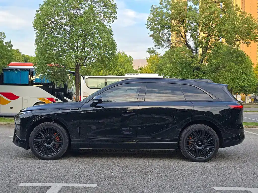 XPeng G9 — миниатюра 7