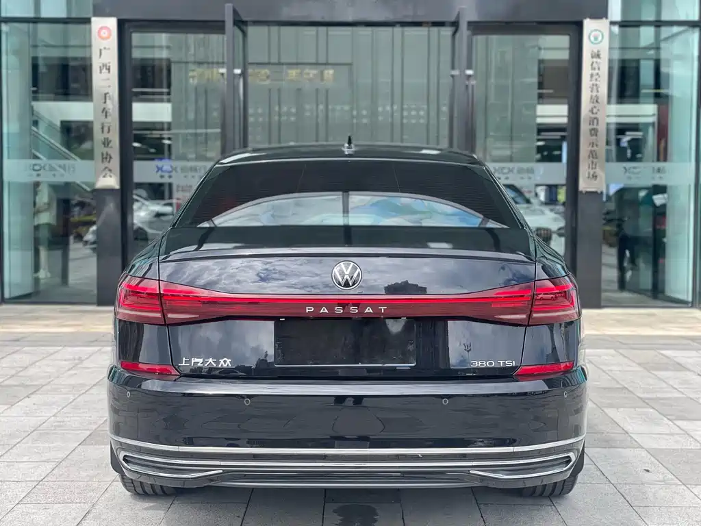 Volkswagen Passat — миниатюра 5
