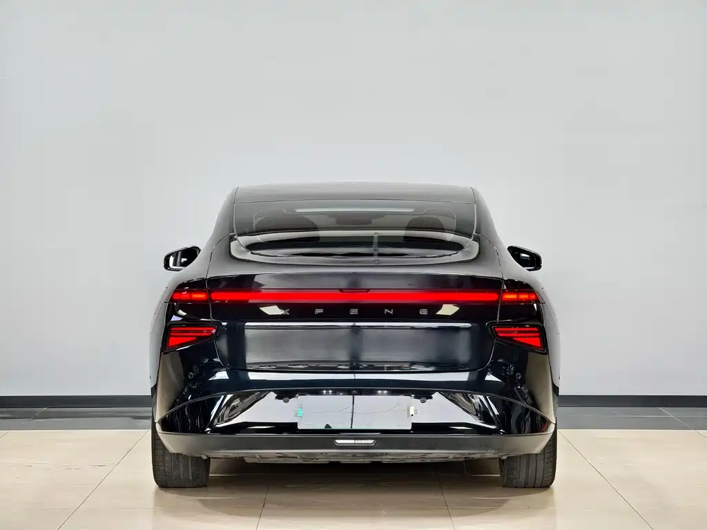 XPeng P7 — миниатюра 4