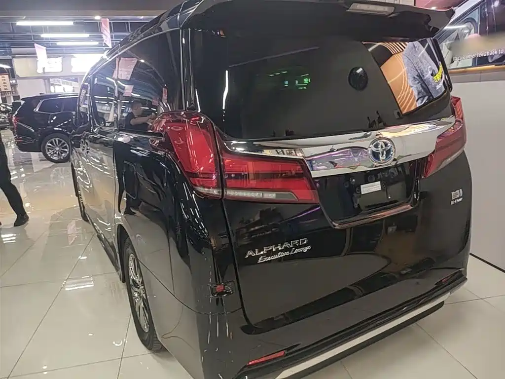 Toyota Alphard 2021 2.5L Premium