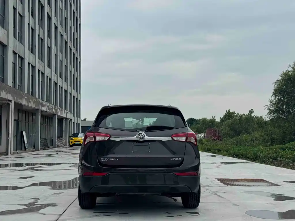 Buick Envision Plus — миниатюра 8