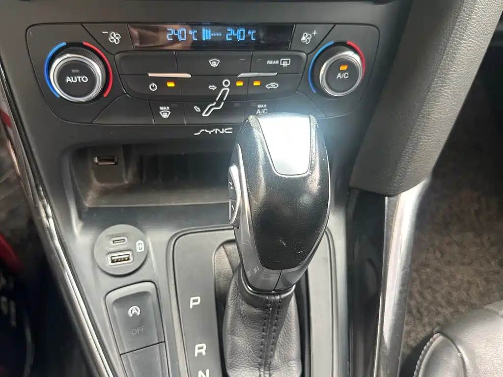 Ford Focus — миниатюра 18