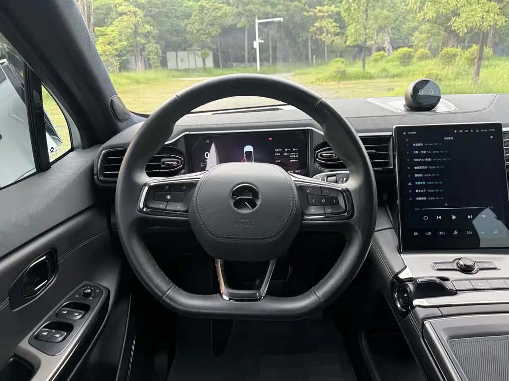 NIO EC6 — миниатюра 8