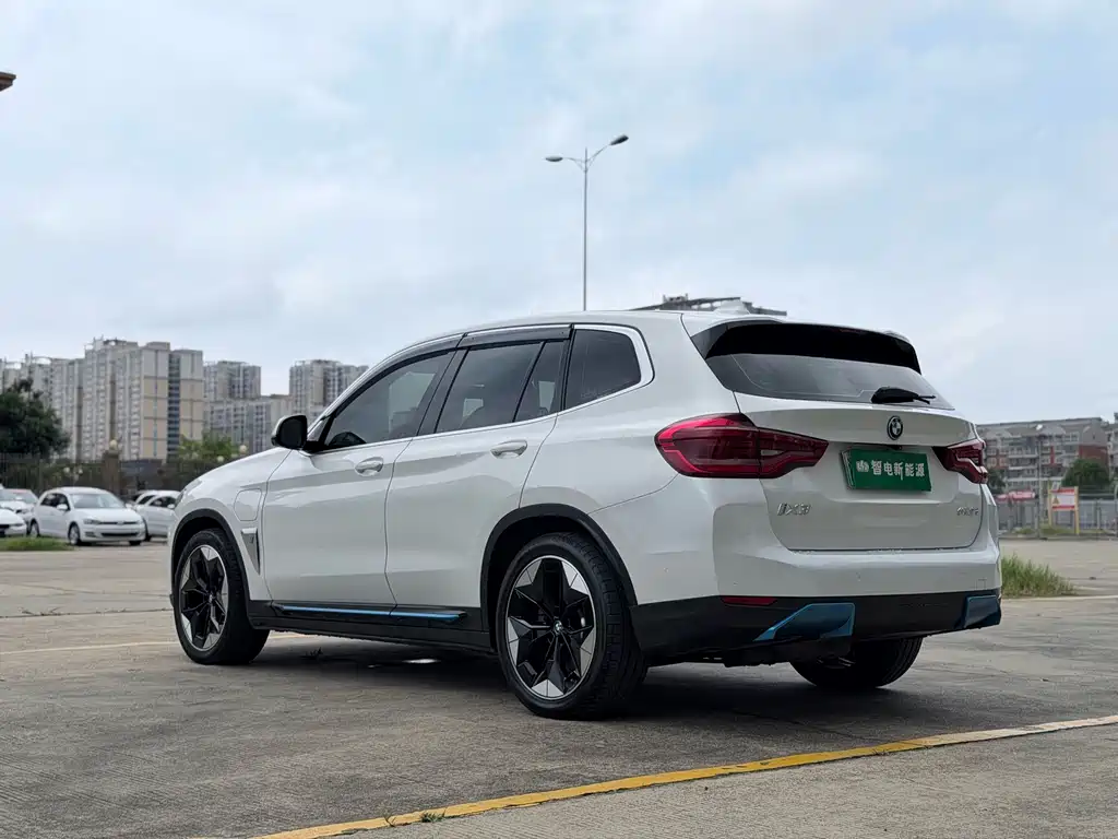 BMW iX3 — фотографии объявления, Фото 12