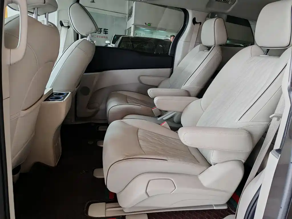 Buick GL8 2021 652T Luxury