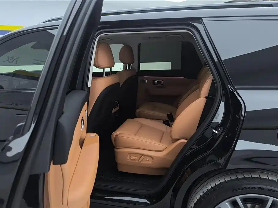 Leapmotor C16 2026 580 Premium 6 мест
