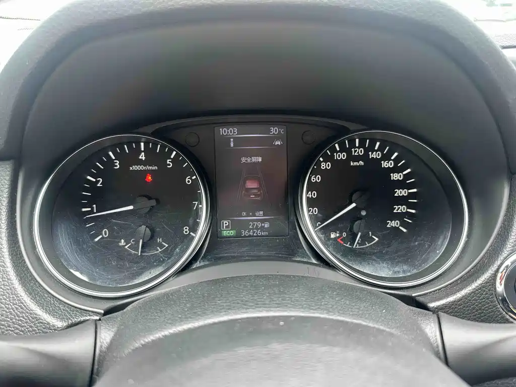 Nissan Qashqai — миниатюра 13