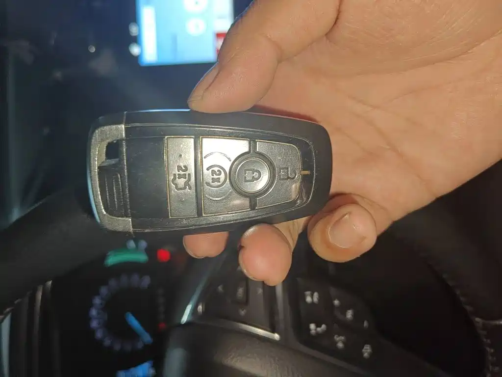 Ford Mondeo — миниатюра 12