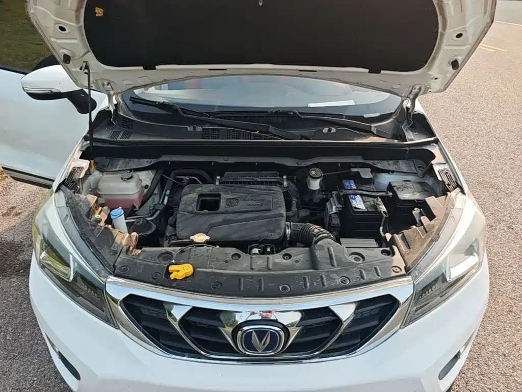 Changan CS15 — миниатюра 20