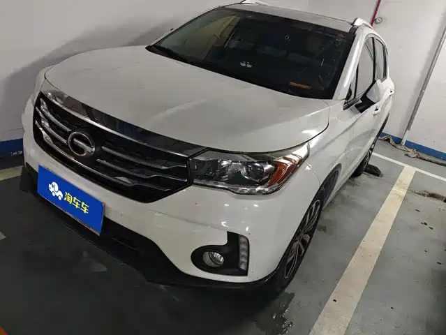 2015 GAC Trumpchi GS4