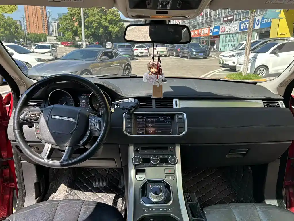 Land Rover Range Rover Evoque 2013 2.0T 5