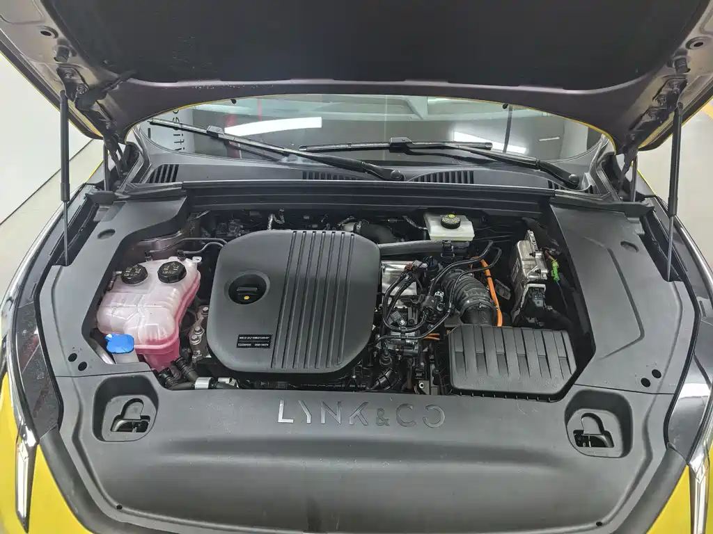 Lynk & Co 07 EM-P — миниатюра 18