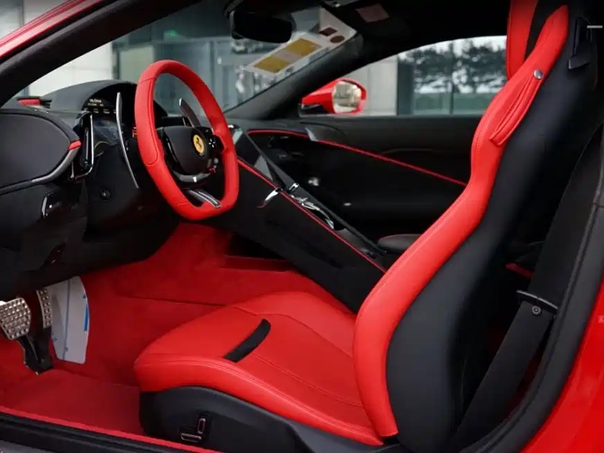 Ferrari Roma — миниатюра 7