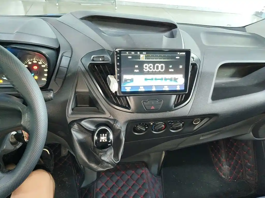 Ford Transit — миниатюра 13