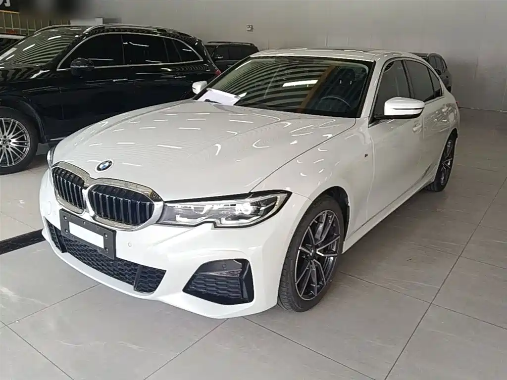 BMW 3 Series 2021