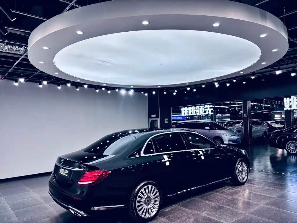 Mercedes-Benz E-Class E 2020 E 300 L Luxury