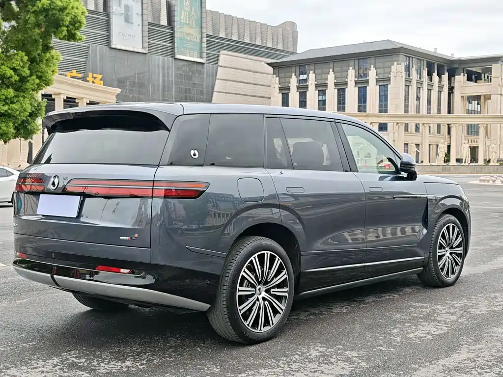 Denza N9 2025 Flagship