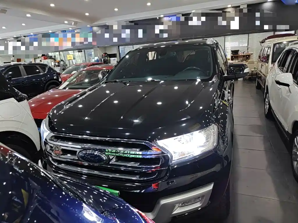 Ford Everest — миниатюра 3