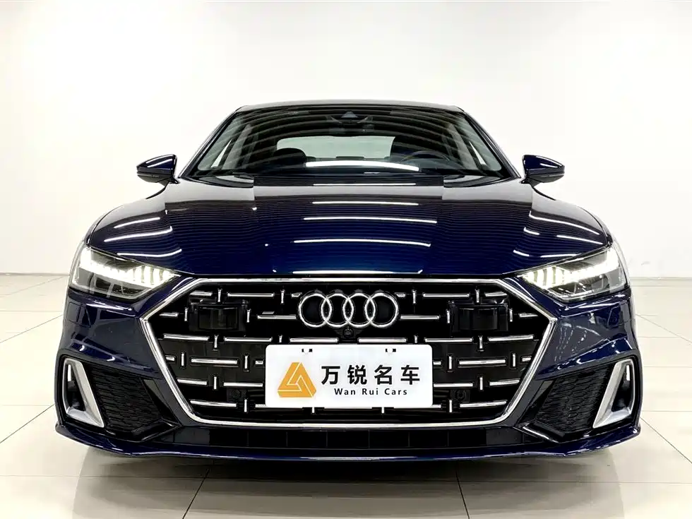 Audi A7L 2022 45 TFSI S-line