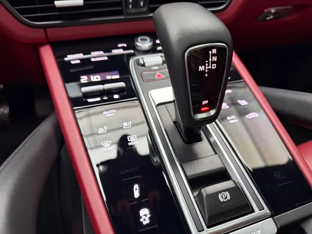 Porsche Cayenne 2019 Cayenne 3.0T