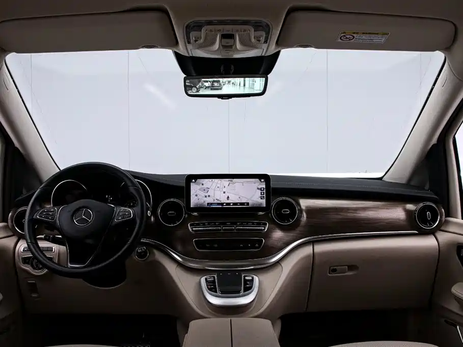 Mercedes-Benz V-Class V 2022 V 260 L Luxury