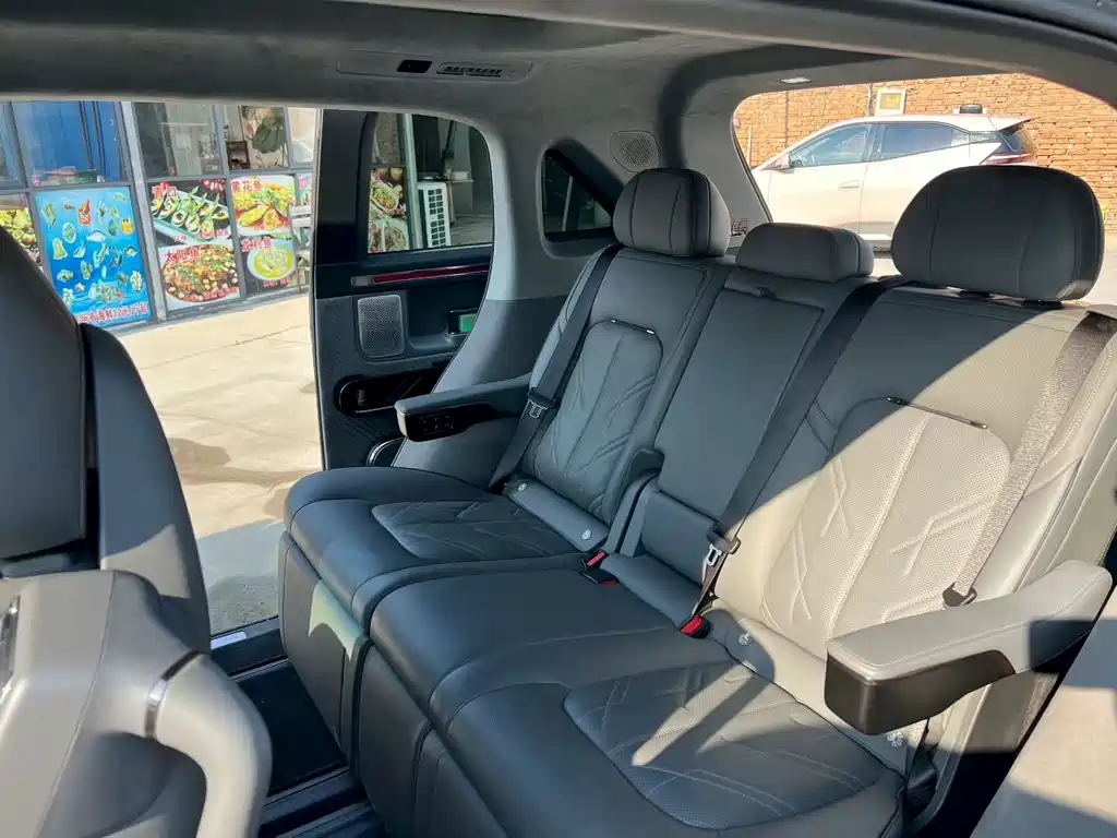 Zeekr Mix 2025 Smart Drive
