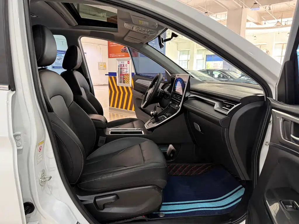 Haval M6 — миниатюра 11