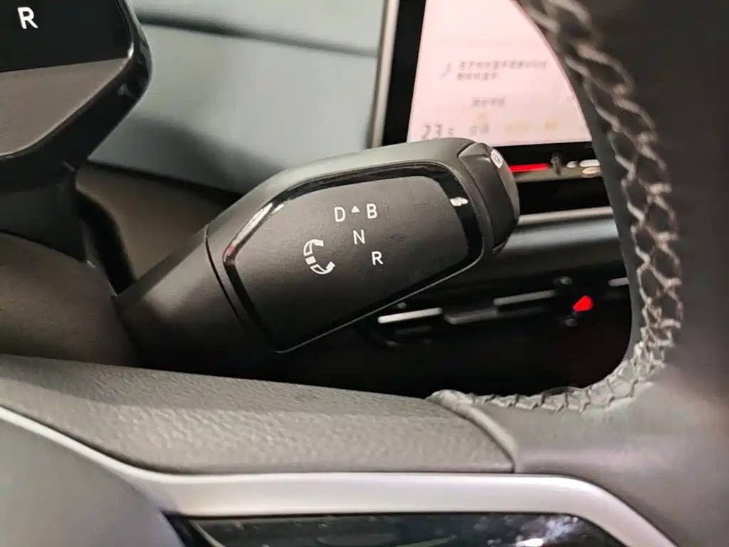 Volkswagen ID.4 X — миниатюра 14