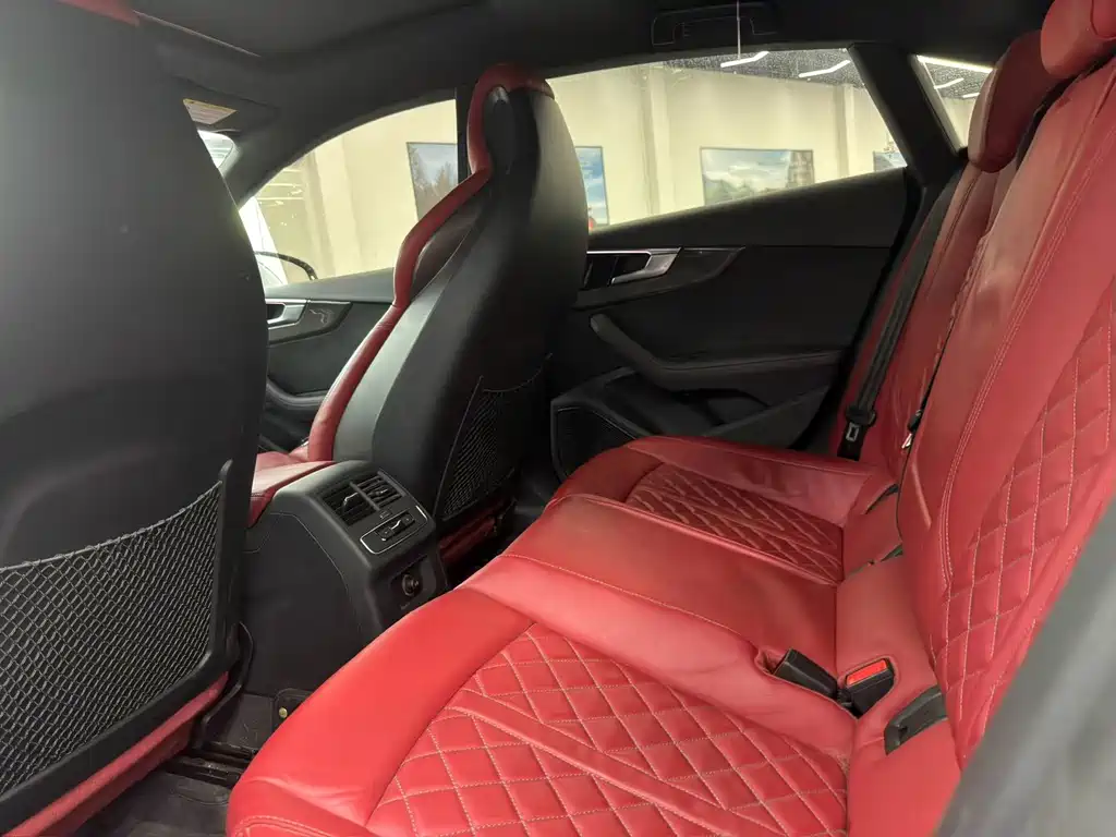 Audi S5 — миниатюра 6