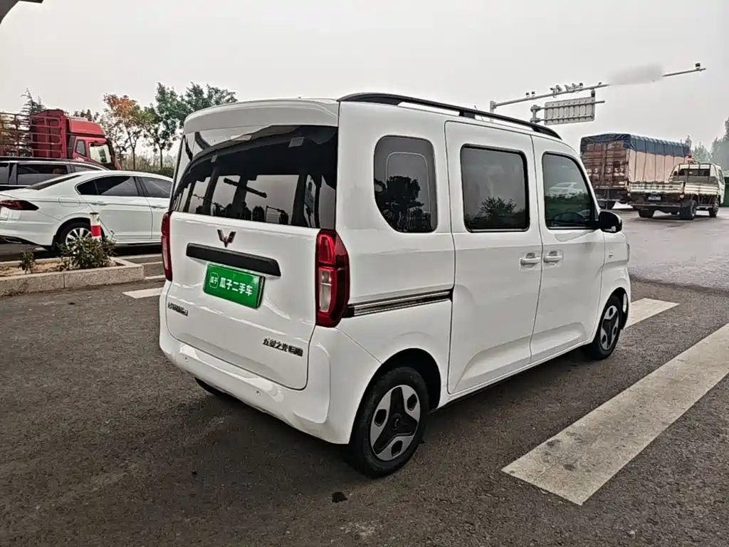 Wuling Zhiguang EV — миниатюра 7